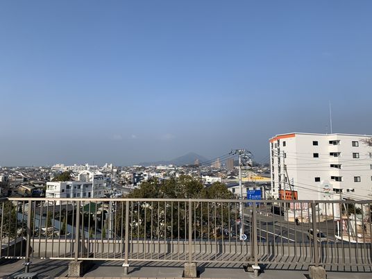 遠くまで見渡せる風景