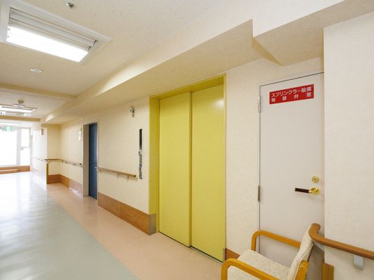 清潔感ある廊下の様子