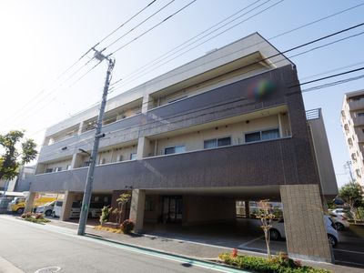 清潔感のある施設外観