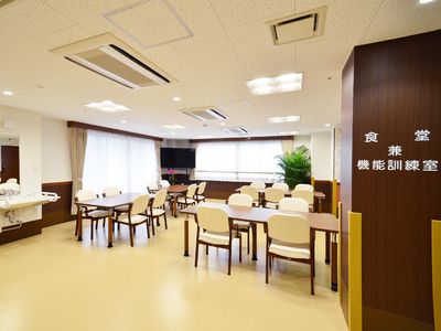 清潔な食堂空間