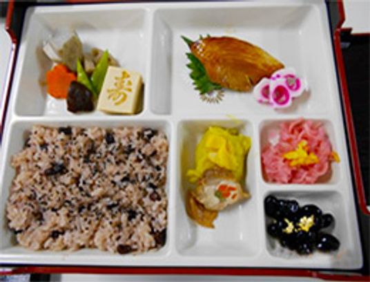 彩り豊かな食事内容