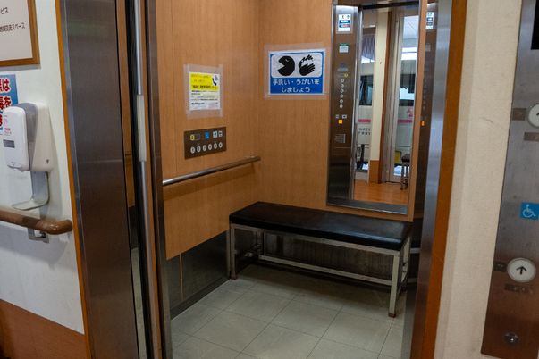 エレベーター前の空間