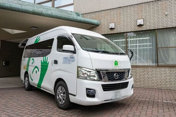 送迎用車両の外観  