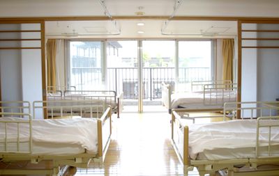 窓際の快適な居室