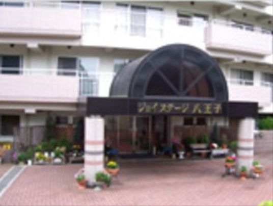 エントランスの外観