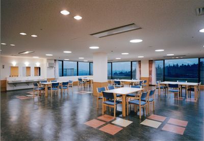 ゆとりある食堂空間