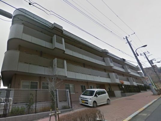 多階層建物の外観
