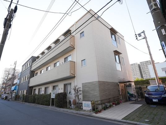 スタッフ向けの清潔な外観