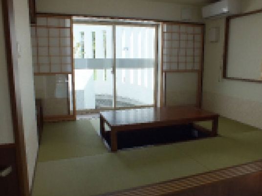 懐かしさ漂う和室