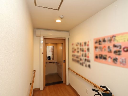 廊下と手すり設置