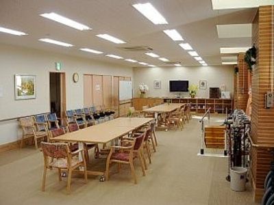 広々としたダイニングルーム
