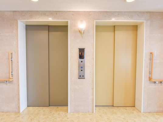 アクセスしやすいエレベーター