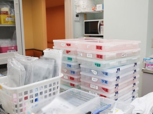 整理された薬剤ボックス