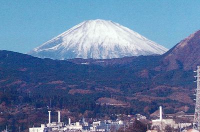 山々の背景