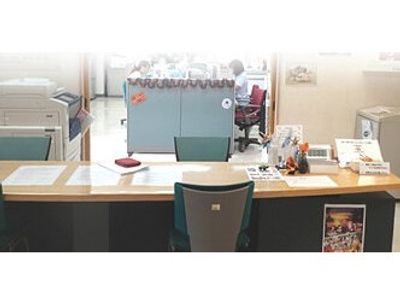 受付カウンター