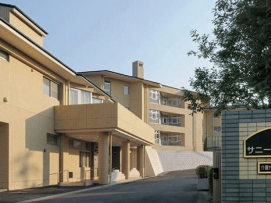 温かみのある建物外観