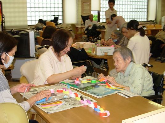 多世代が交流する居室