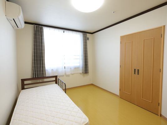 明るい居室の一例