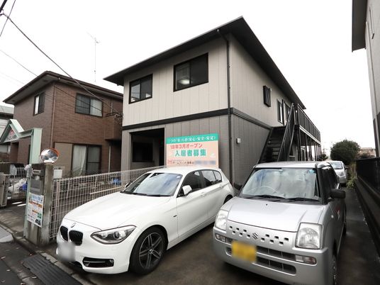 都市型施設の外観