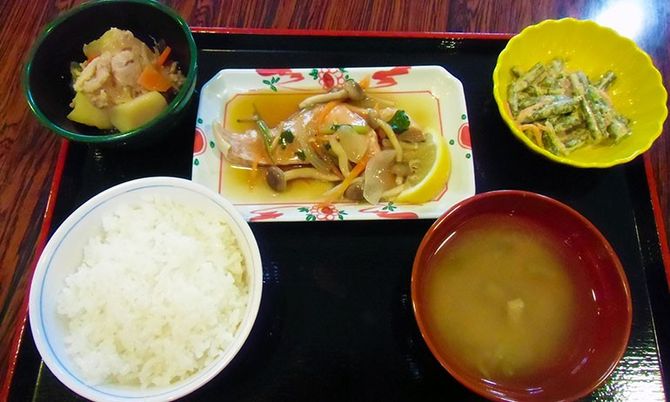 バランスの取れた料理