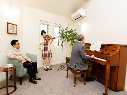 楽器演奏の共有スペース