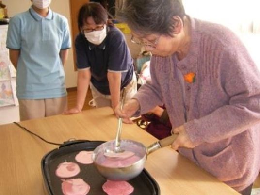 おやつ作りの活動