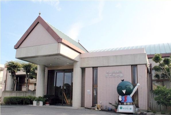 訪問者を迎える入口