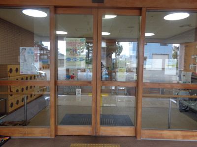 自動ドアのエントランス