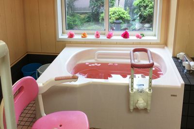 浴槽のある浴室