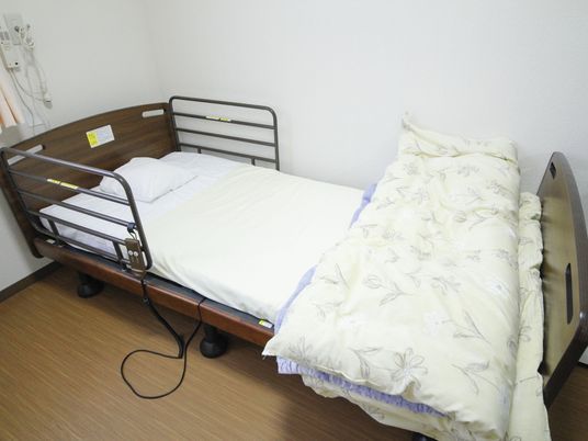 快適な居室の電動ベッド