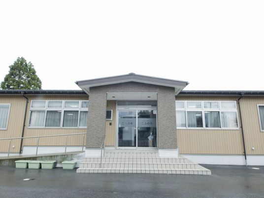 清潔感のあるエントランス