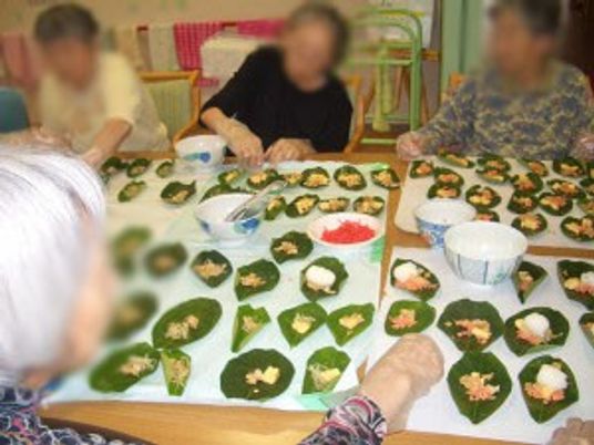 楽しむ高齢者の様子