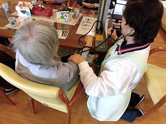 健康チェックの様子  