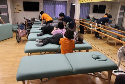 活気ある機能訓練室