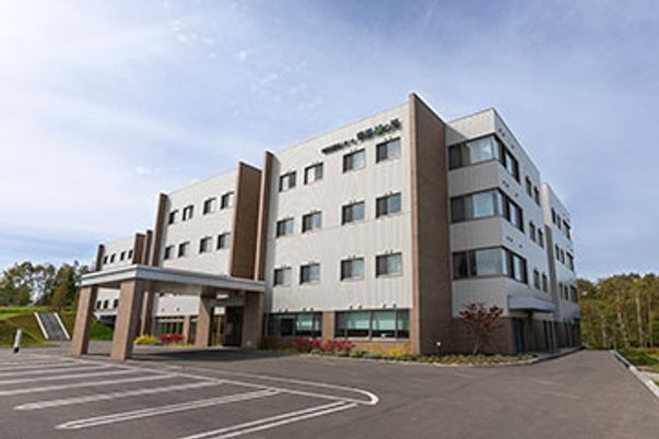 新しい建物の外観