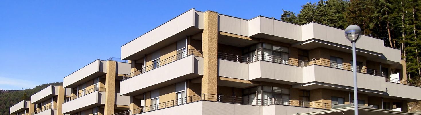 モダンな建物外観