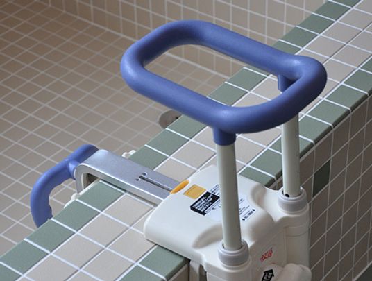 安全な入浴支援設備