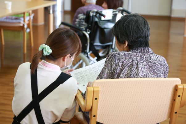 スタッフと利用者の活動