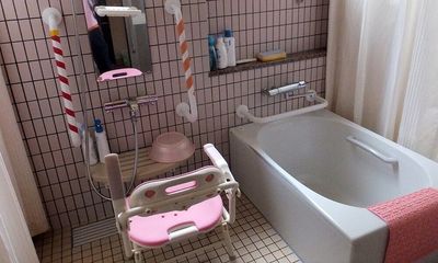介護用設備の浴室