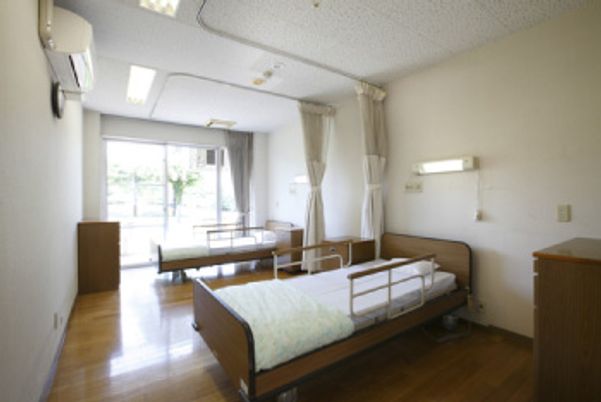 自然光が差し込む居室