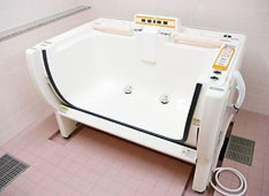 最新設備の浴室