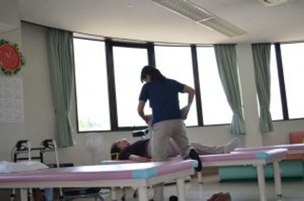 指導中の訓練室