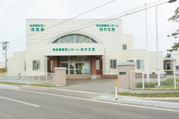 温かな雰囲気の外観