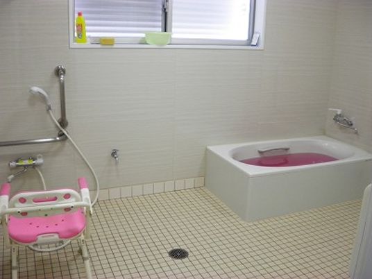 安全で使いやすい浴室
