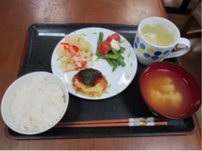 バランス取れた食事内容