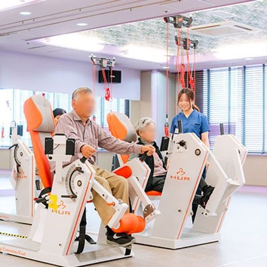 高齢者用訓練機器の部屋