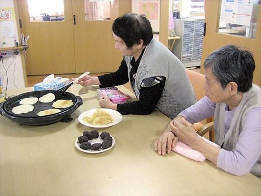 手作りおやつのダイニング